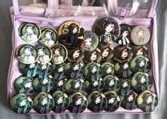 ツイステ リリア・ヴァンルージュ 缶バッジ 39個 まとめ売り③のサムネイル