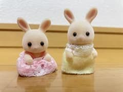 uu様専用　ピンクわたうさぎの赤ちゃん　シルバニアファミリーのサムネイル