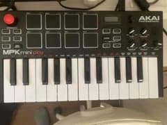 MPK mini mk3のサムネイル