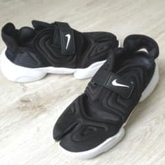 NIKE アクアリフト ブラック 22.5cm - メルカリ