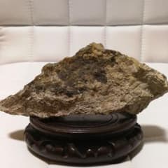 球顆状流紋岩　原石　岐阜県のサムネイル