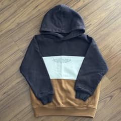 ZARA 122センチ フーディ パーカー スウェット トレーナー キッズ