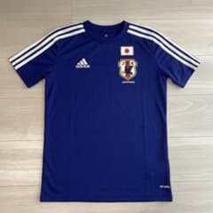 adidas　サッカー　ワールドカップ　日本代表　ユニフォームデザインTシャツのサムネイル