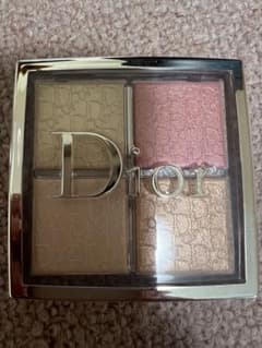 Diorバックステージフェイスグロウパレットのサムネイル