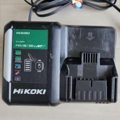 HiKOKI Li-ion バッテリー充電器 UC18YDL2のサムネイル