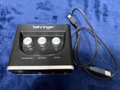 Behringer U-PHORIA UM2 本体＋ケーブルのサムネイル