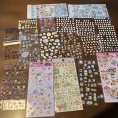 Special offer: Rilakkuma, Sumikkogurashi, and other stickers (bulk/junk)