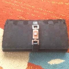値下げしました！GUCCIの財布のサムネイル