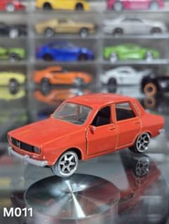 マジョレットDACIA 1300 ミニカー オレンジのサムネイル