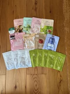 【新品未使用】フェイスマスク まとめ売り 37枚分のサムネイル
