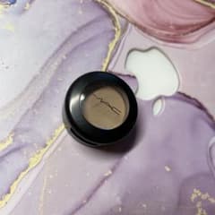M • A • C スモールアイシャドウ オメガのサムネイル