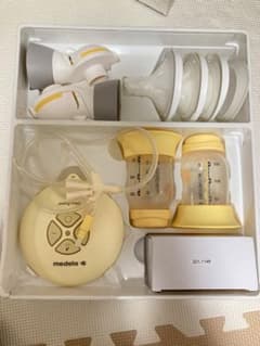 Medela Swing Maxi Flex 搾乳器セットのサムネイル