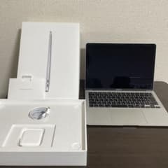 Apple 2020 MacBook Air ノートパソコンのサムネイル