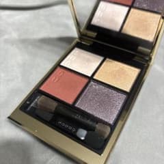 SUQQU シグニチャー カラー アイズ 110 花雪見 - メルカリ