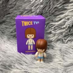 TWICE  ジョンヨン　フィギュアのサムネイル