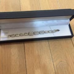 ブレスレットのサムネイル