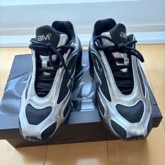 Nike Air Max Muse 8 (US) ブラック/シルバー25cmのサムネイル