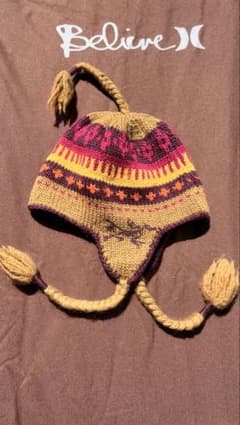 【使用回数少ない美品】00s　ARC’TERYX　耳当て付ニット帽　ロゴ刺繍のサムネイル