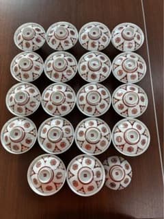 蓋付き茶碗 18客 蓋19枚 赤絵 金彩 花柄 和食器 未使用保管品 蓋付き茶碗 18客 蓋19枚 赤絵 金彩 花柄 和食器 未使用保管品 - メルカリ