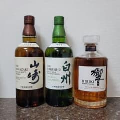 ぜんいつ様専用　響　山崎　白州　NV　3本セットのサムネイル
