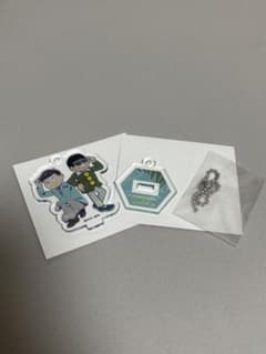 おそ松さん おそ松くん カラ松　アクリルキーホルダー アクリルスタンドのサムネイル