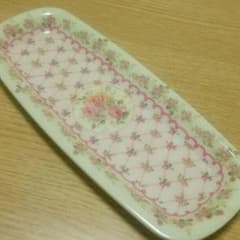 【美品✨送料込】ローズ柄 ミニトレイのサムネイル