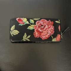 Think Bee! 長財布 ローズ刺繍 クロコ型押し ブラックのサムネイル