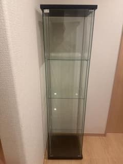 送料込み‼️廃盤品‼️IKEAデトルフ3段ガラスケース・ディスプレイケース 送料込み‼️廃盤品‼️IKEAデトルフ3段ガラスケース・ディスプレイ
