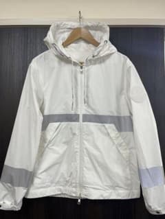 MONCLERモンクレールマウンテンパーカーのサムネイル