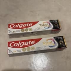 Colgate Total Charcoal Clean 35g 2本セットのサムネイル