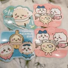 ちいかわ ダイカットステッカー 4枚セット　シール　うさぎ　ハチワレ　ラッコのサムネイル