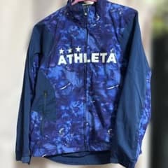 ATHLETA ジャージ キッズ 140cmのサムネイル
