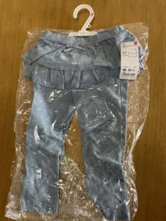 新品　スカッツ　フリル付きパンツ　水色のサムネイル