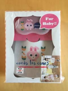 apres les coursお出かけ離乳食食器（スプーン付）&エプロン 未使用のサムネイル