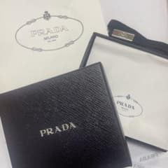 【PRADA⠀】ラッピングケースのサムネイル