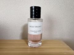 HOLY PEONY CHRISTIAN DIOR 香水のサムネイル
