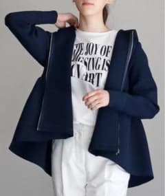 エルフランク　ネイビー フード付き パーカーのサムネイル