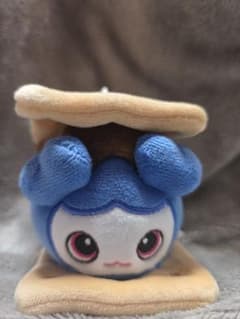 TWICE Tzuyu Baby Tzuvelly S'mores-style bag charm