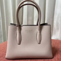 kate spade ベージュ ハンドバッグのサムネイル
