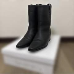 ブラック レザー ミドルブーツのサムネイル