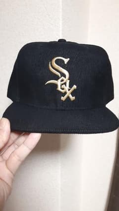 ホワイトソックスSOXスナップバック キャップ コーデュロイのサムネイル