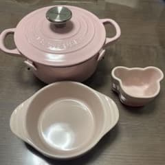 LE CREUSET ピンク 両手鍋 14センチ　ラムカン　セット LE CREUSET ピンク 両手鍋 14センチ ラムカン セット - メルカリ