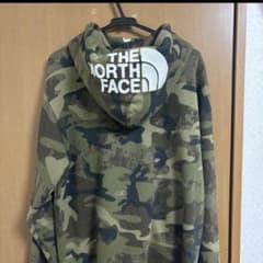 THE NORTH FACE パーカー(カモ)のサムネイル