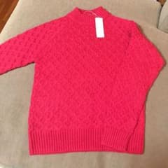 ⭐️新品⭐️ ニット セーターのサムネイル