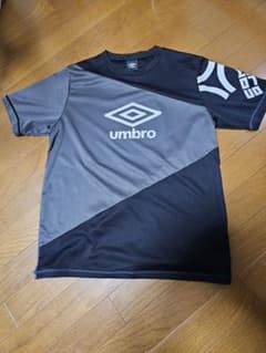 umbro　プラクティスシャツのサムネイル