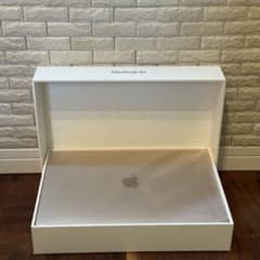 チ*ん様 MacBook Air 13.3インチ ゴールド M1 8GB 256 - メルカリ