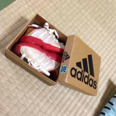 adidas ファーストシューズのサムネイル