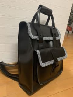 Dr.Martens 本革バックパック　日本未販売モデルのサムネイル