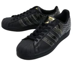 adidas アディダスのサムネイル