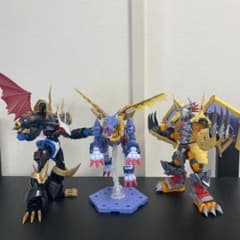 デジモン プラモデル デュークモン ウォーグレイモン メタルガルルモンのサムネイル